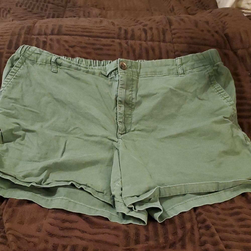 Old Navy Green Women's Shorts